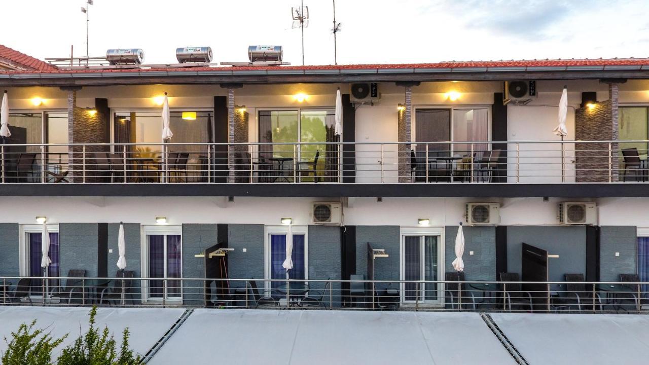 Nikolaidis Apartments Νέα Πλάγια Εξωτερικό φωτογραφία