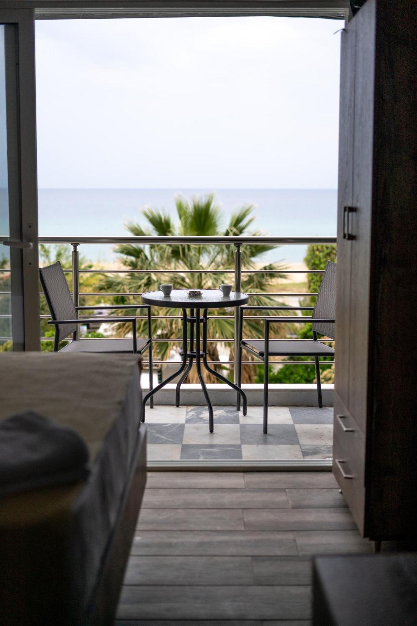 Nikolaidis Apartments Νέα Πλάγια Εξωτερικό φωτογραφία